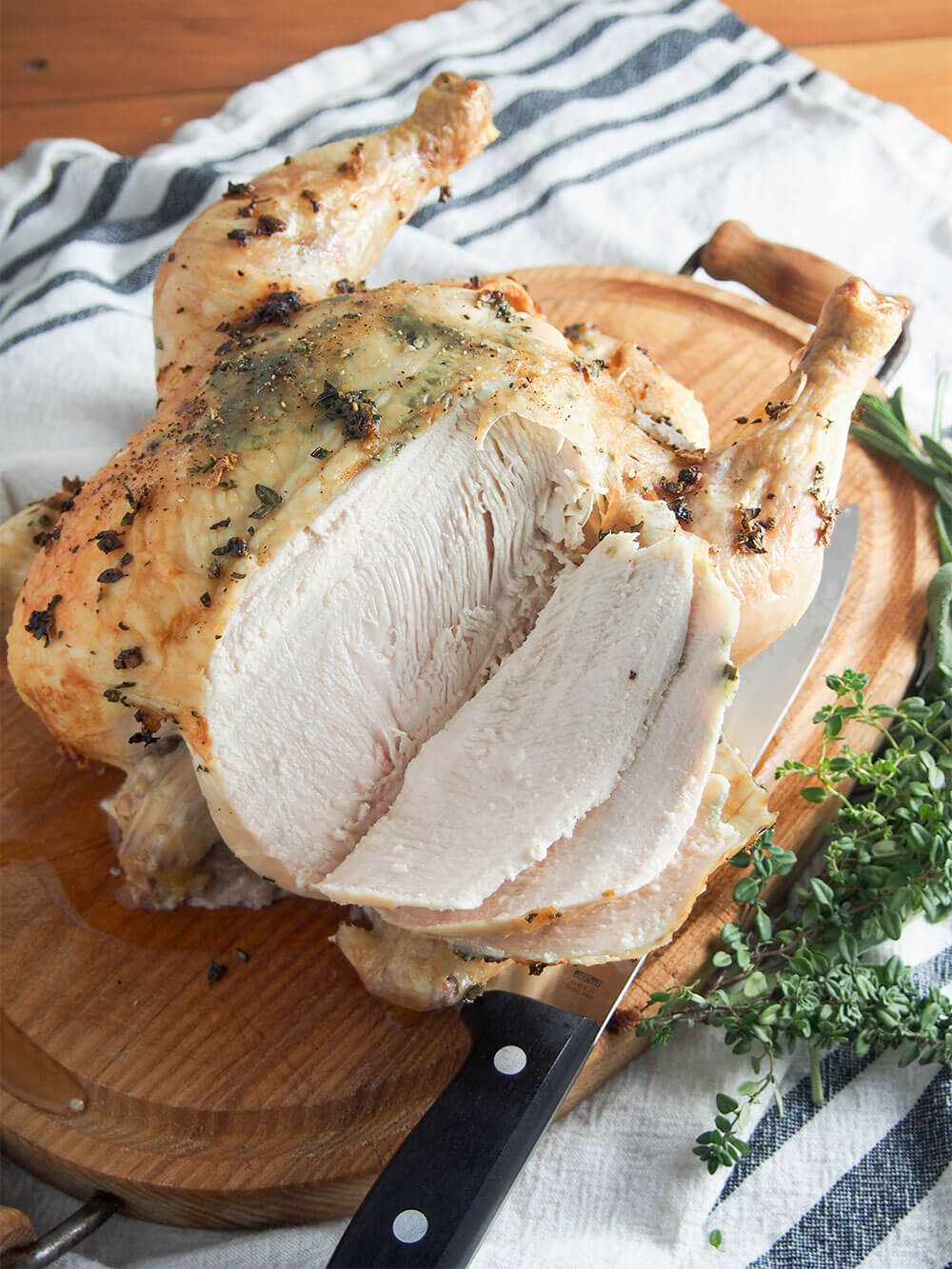 carving garlic herb roasted chicken carving garlic herb roasted chicken