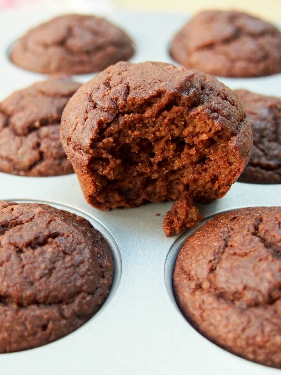 Chocolate beetroot brownie bites
