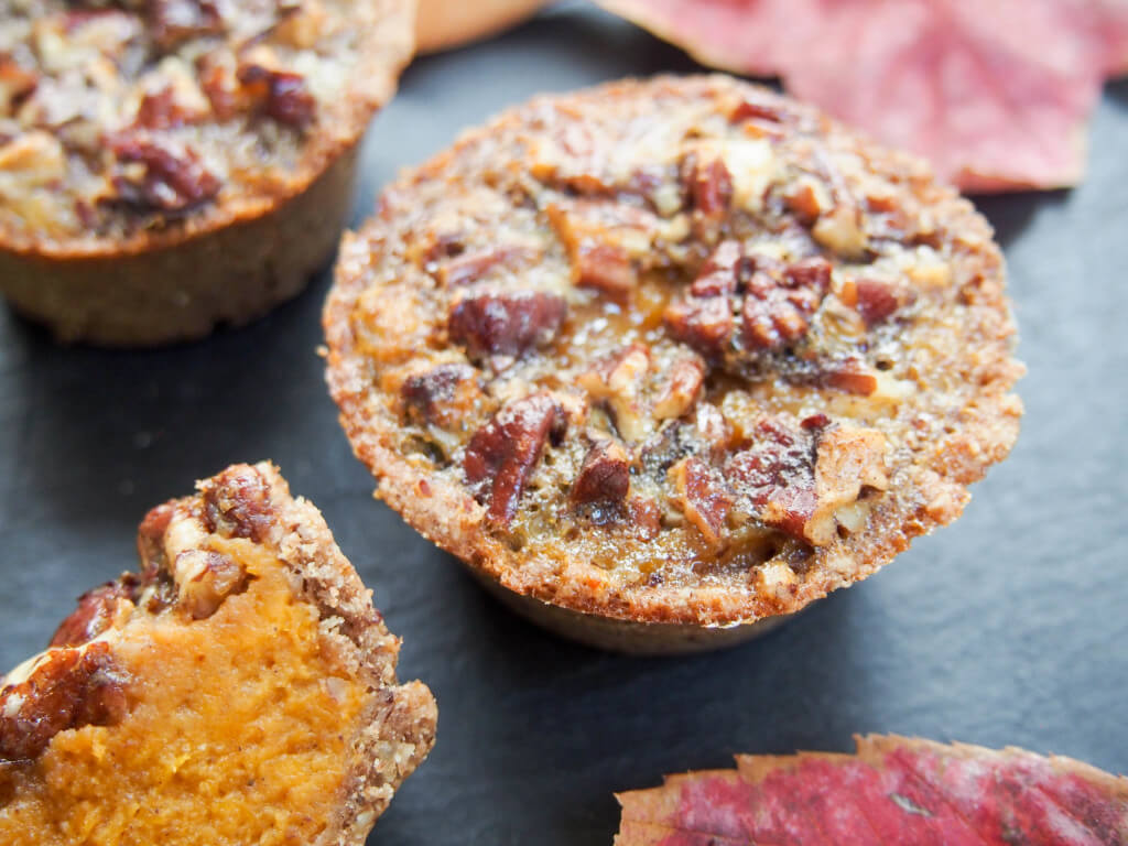 Healthier mini sweet potato pecan pies- With no refined sugar, wholewheat flour and hardly any butter, these mini sweet potato pecan pies are a lot healthier than most but still oh so delicious.