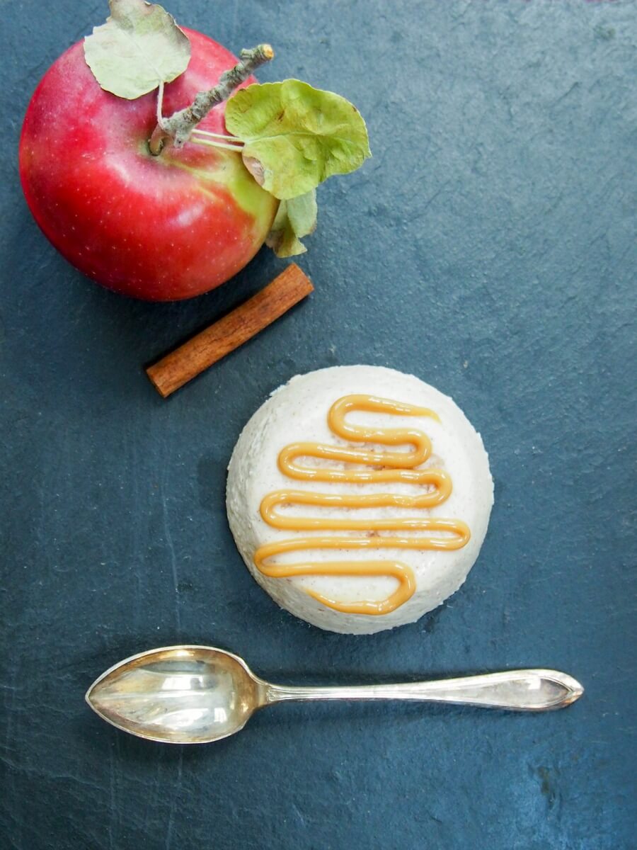 apple panna cotta