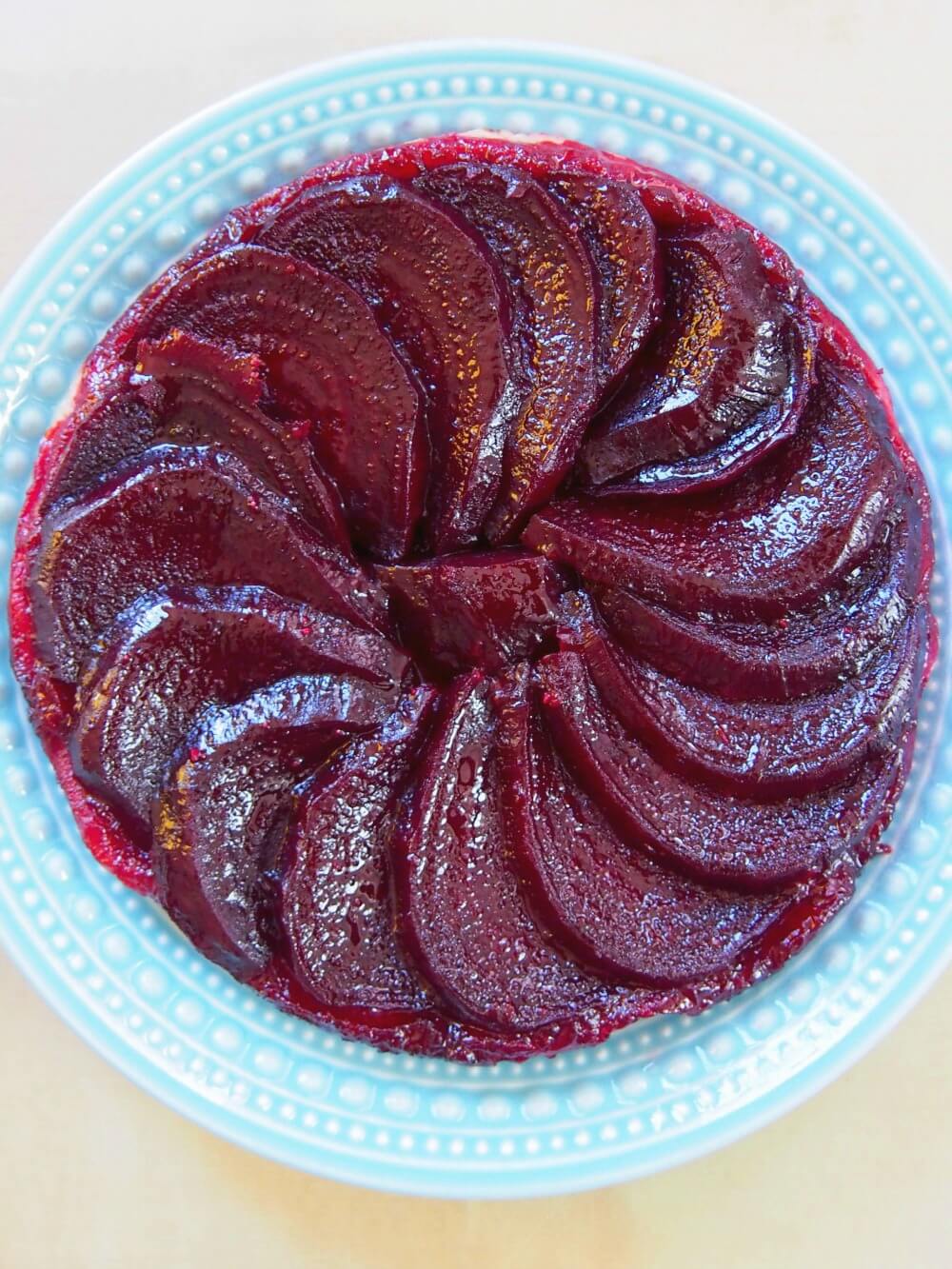 whole beetroot tarte tatin from overhead