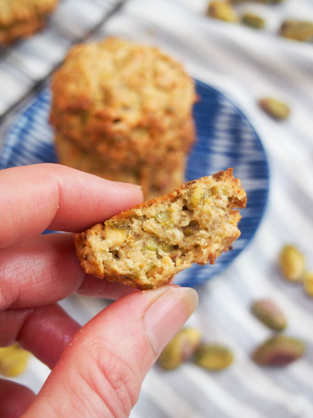 oatmeal pistachio cookies in hand
