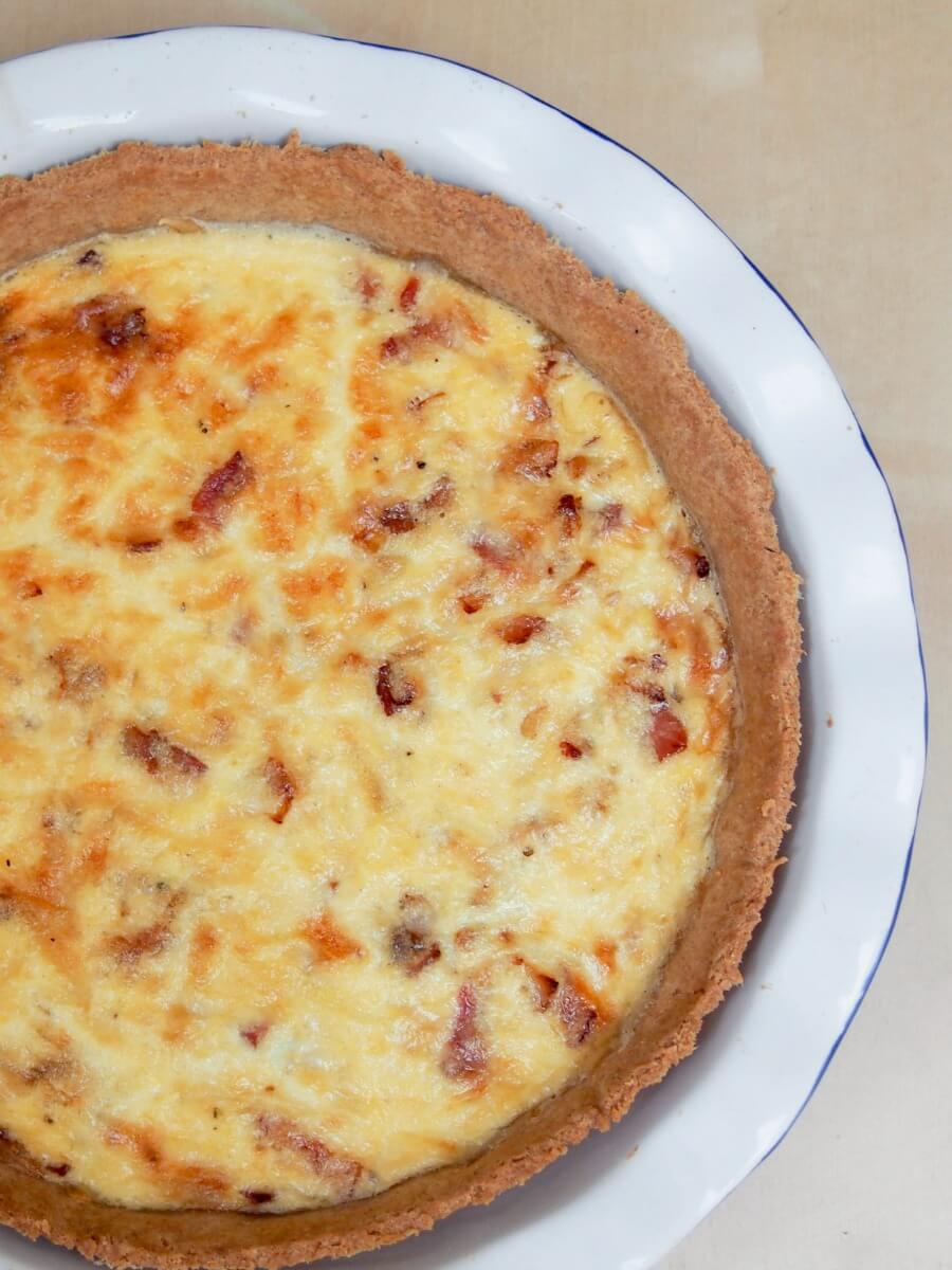Quiche Lorraine in pie dish from overhead