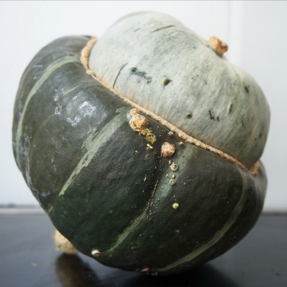 whole buttercup squash