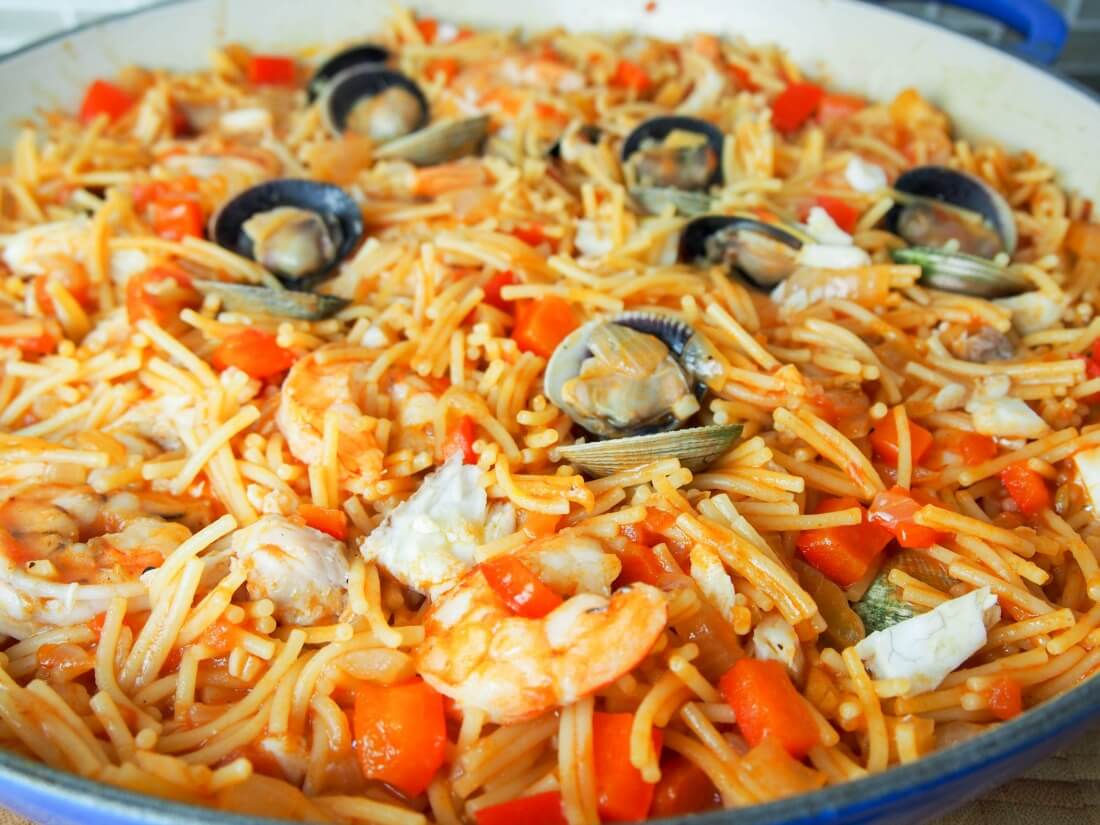 fideua (Catalan pasta paella)