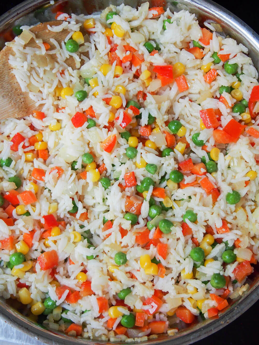 making Vegetable egg fried rice