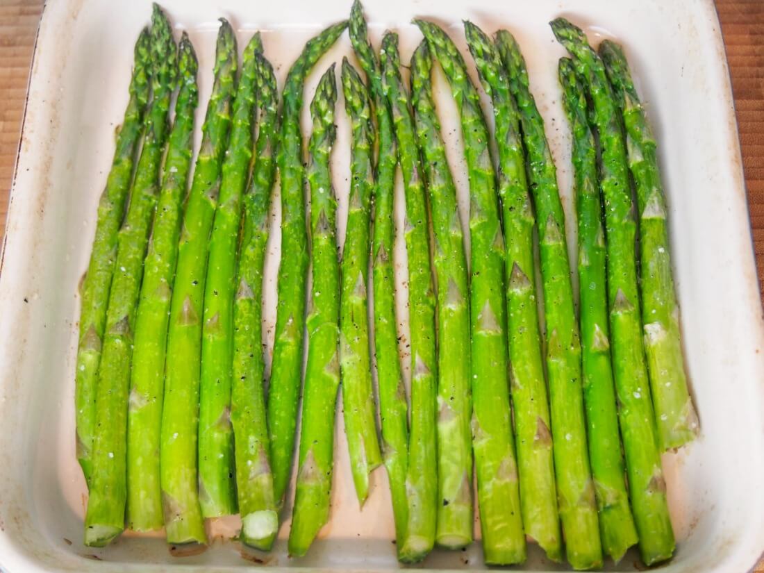 roasted asparagus with parmesan