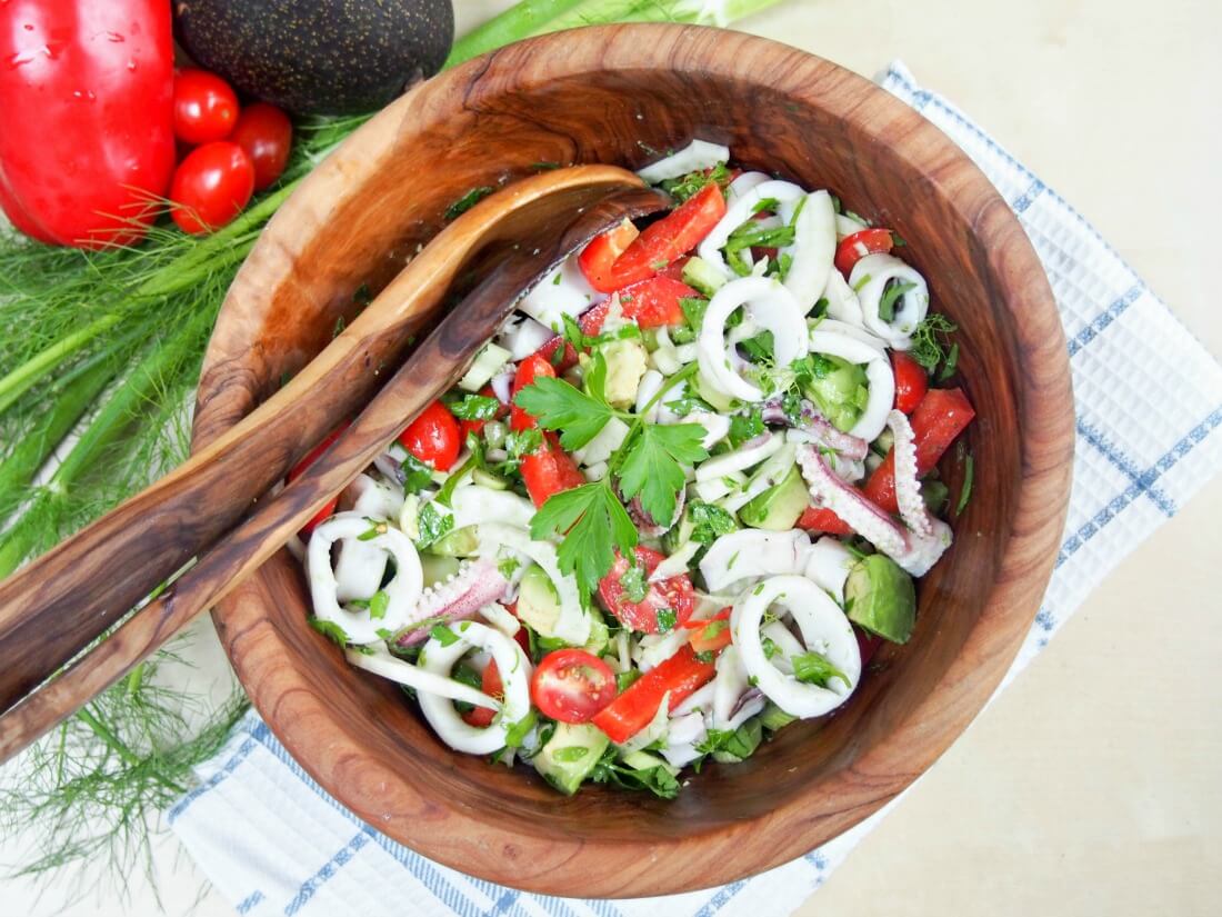 Calamari salad with fennel and avocado