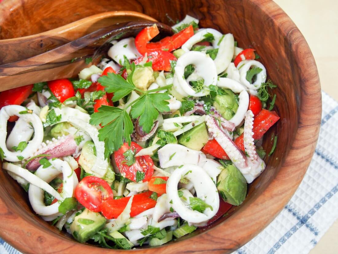 Calamari salad with fennel and avocado