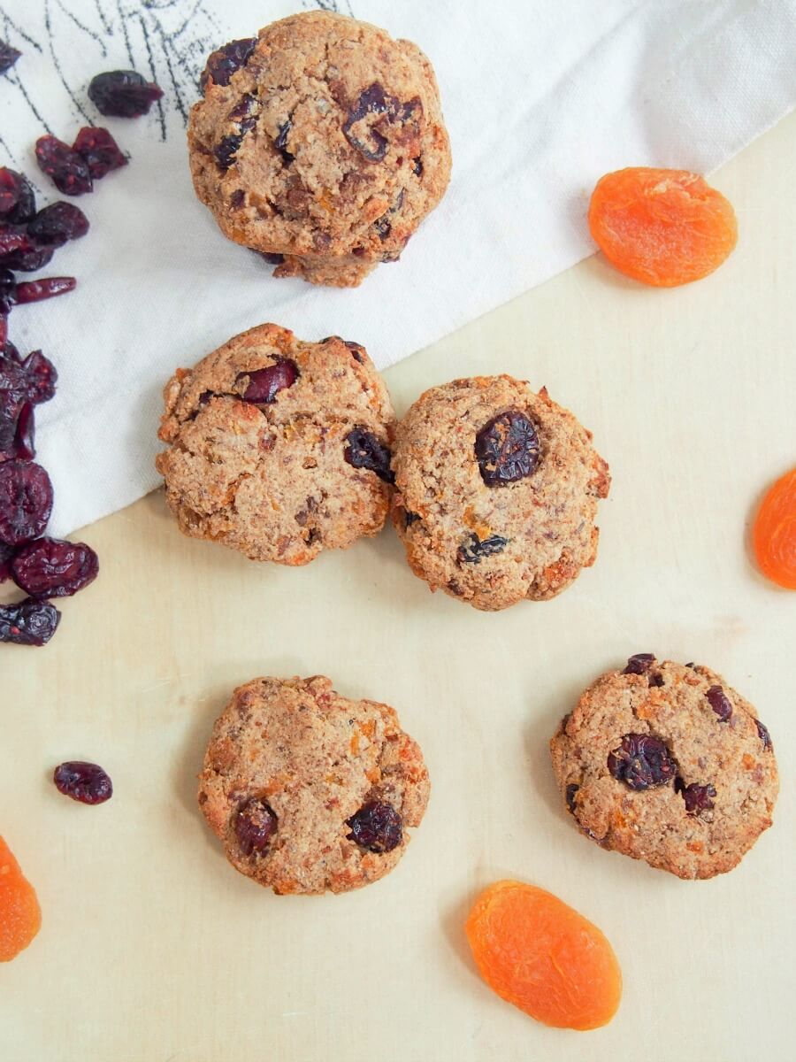 Healthy cranberry apricot cookies