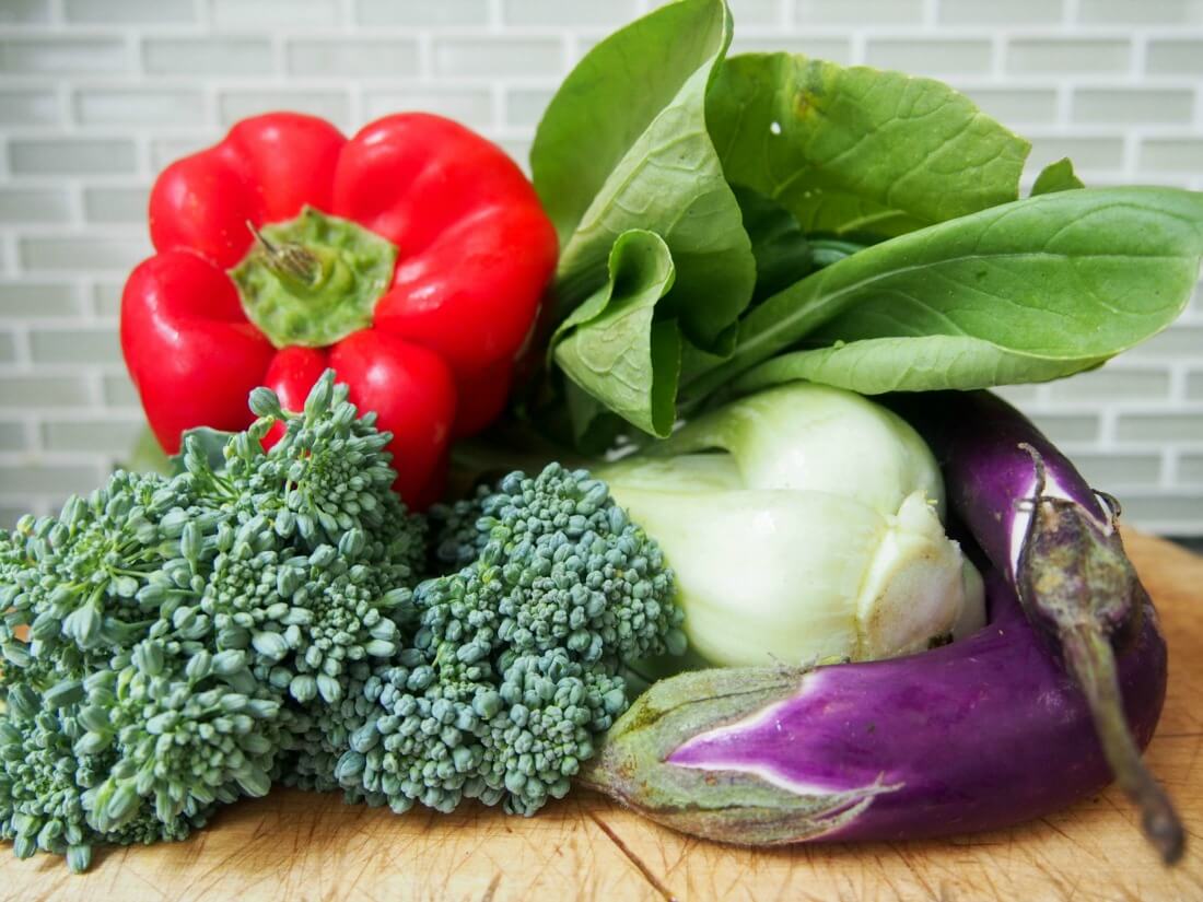 vegetables for lime peanut sauce stir fry