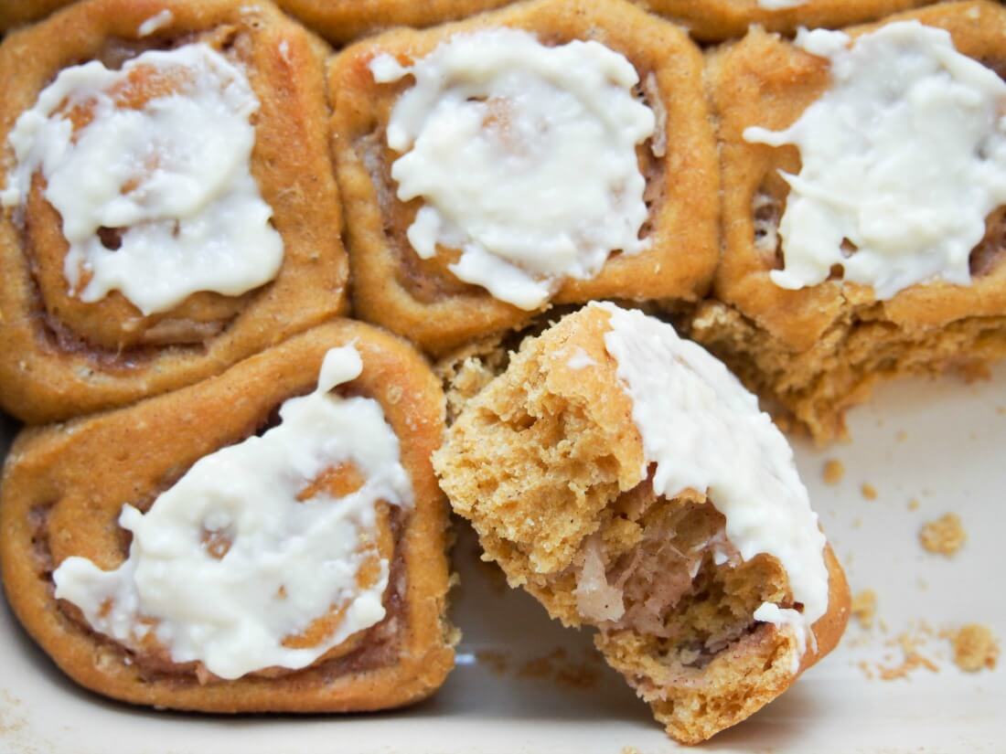 Pumpkin cinnamon rolls with maple-apple filling - a healthier version of the classic treat made with wholewheat flour and no refined sugar, but still delicious!