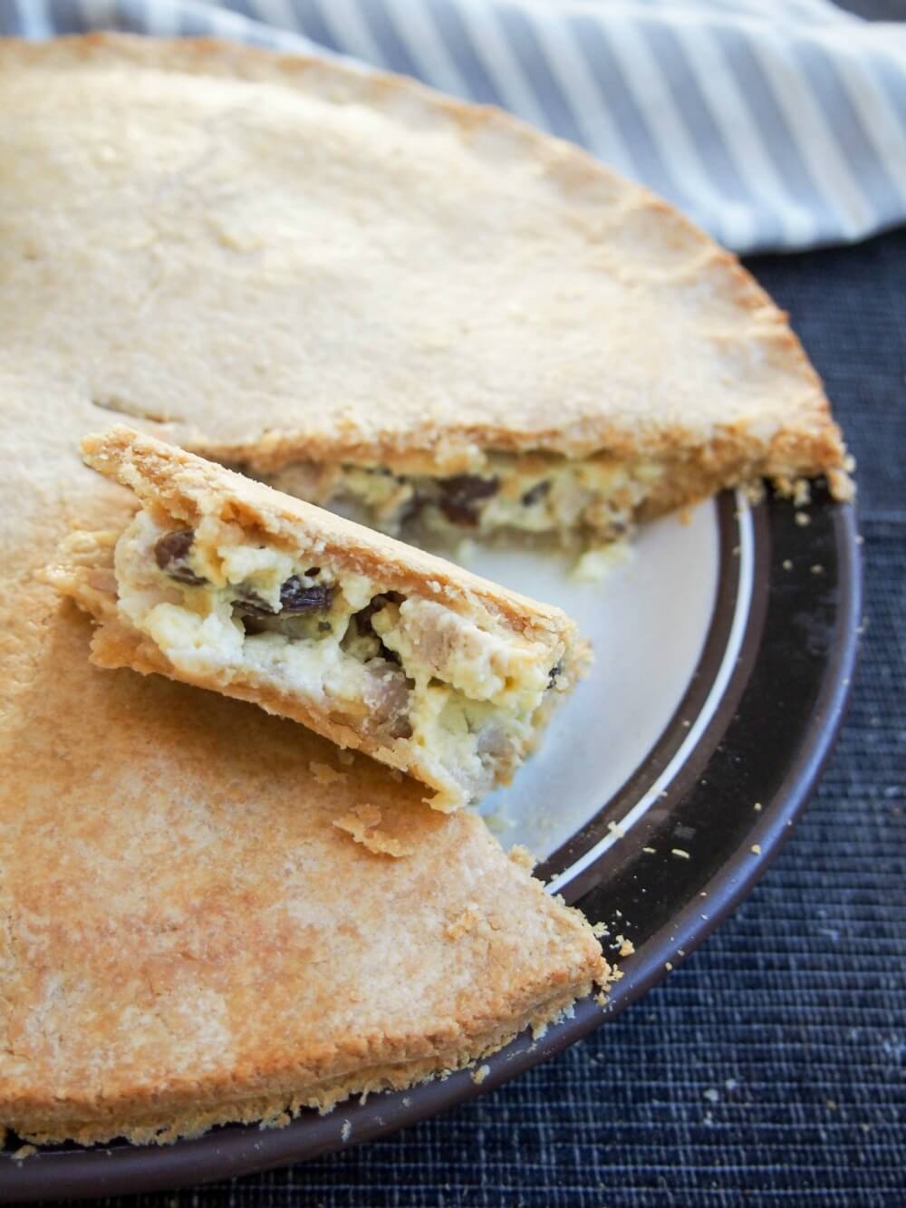 'Australian pie' - leftover turkey pie with raisins and bechamel 'Australian pie' - leftover turkey pie with raisins and bechamel