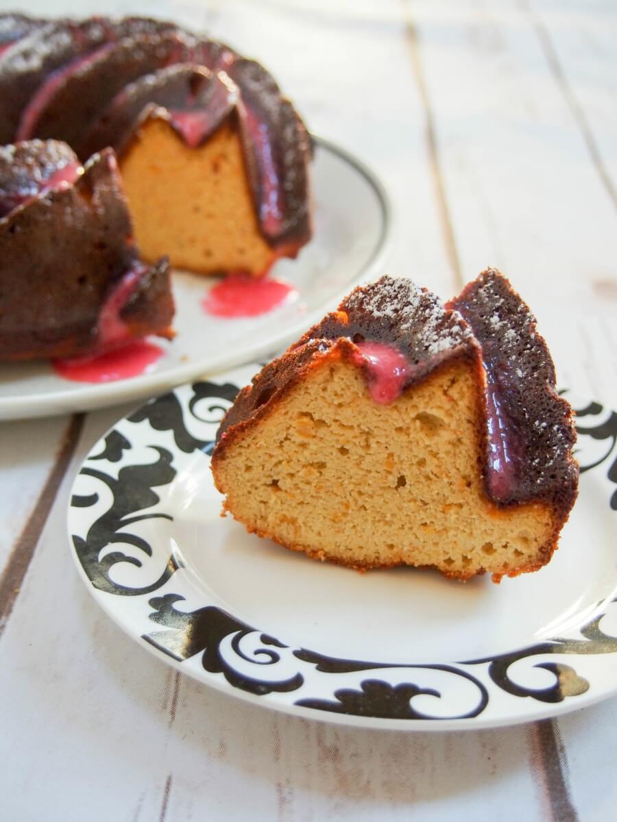 Clementine cake with cranberry glaze (GF)