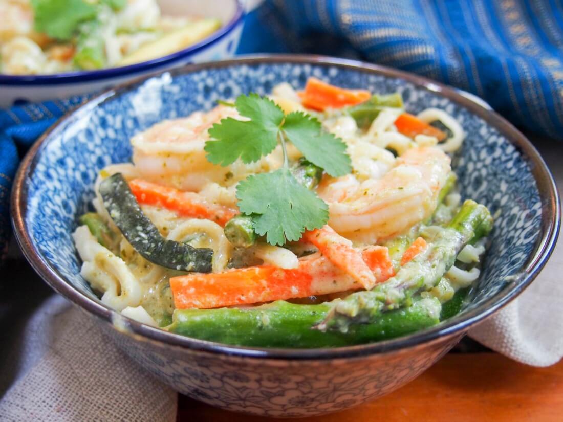 One pot Thai green curry shrimp