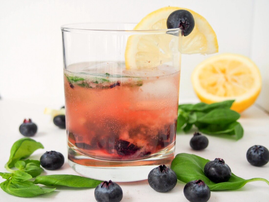 bashful blueberry cocktail