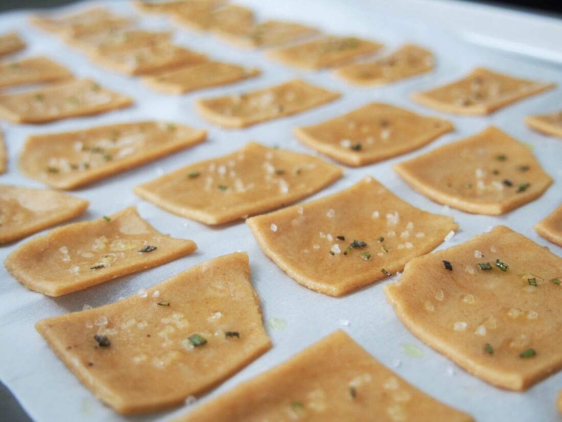 whole wheat olive oil crackers pre baking