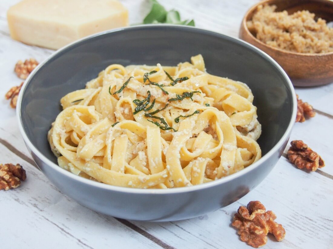 pumpkin pasta with walnut sauce