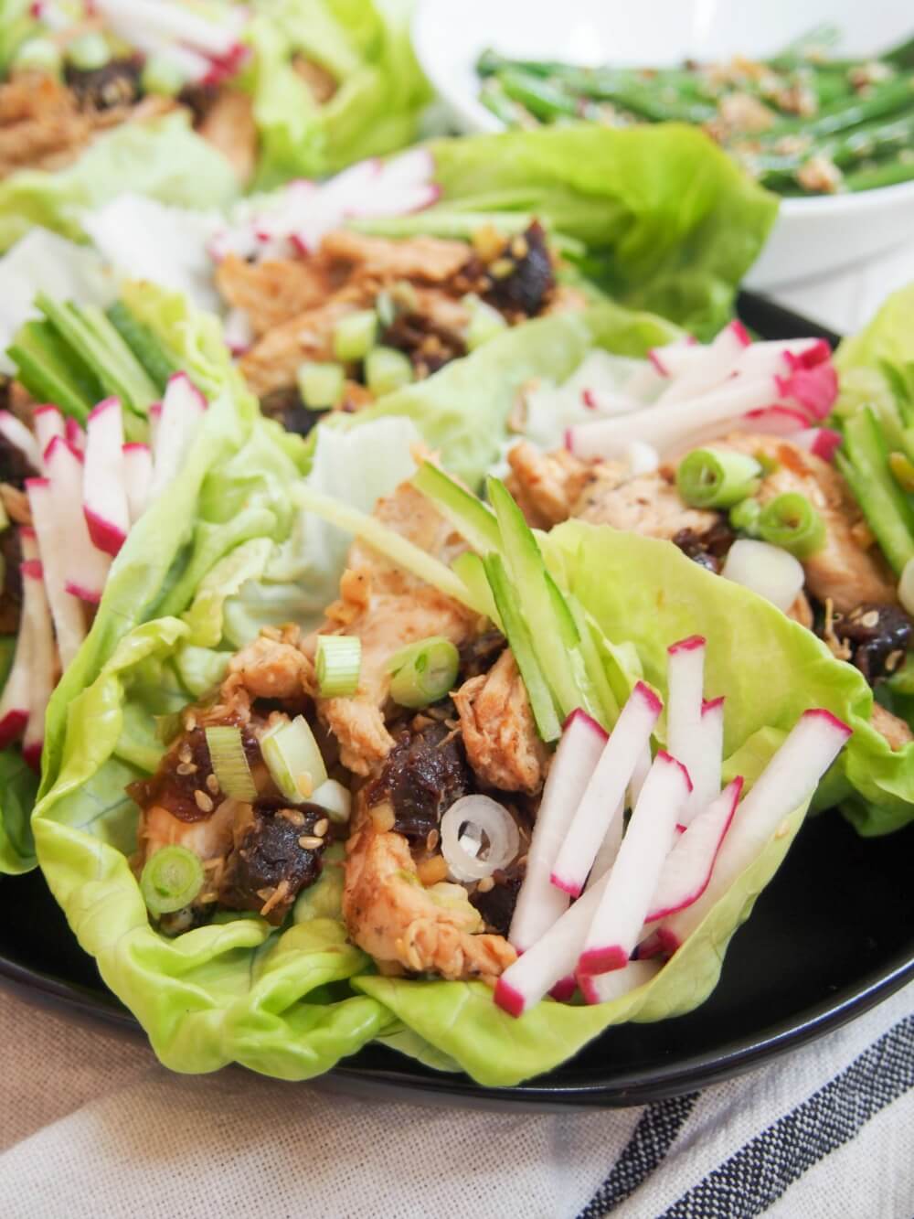 Chef'd meal kit - Asian chicken and California prunes lettuce wraps