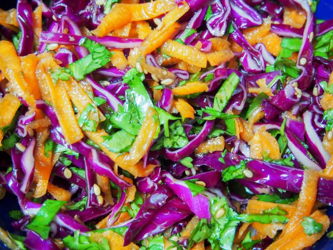 slaw for seared tuna sandwich