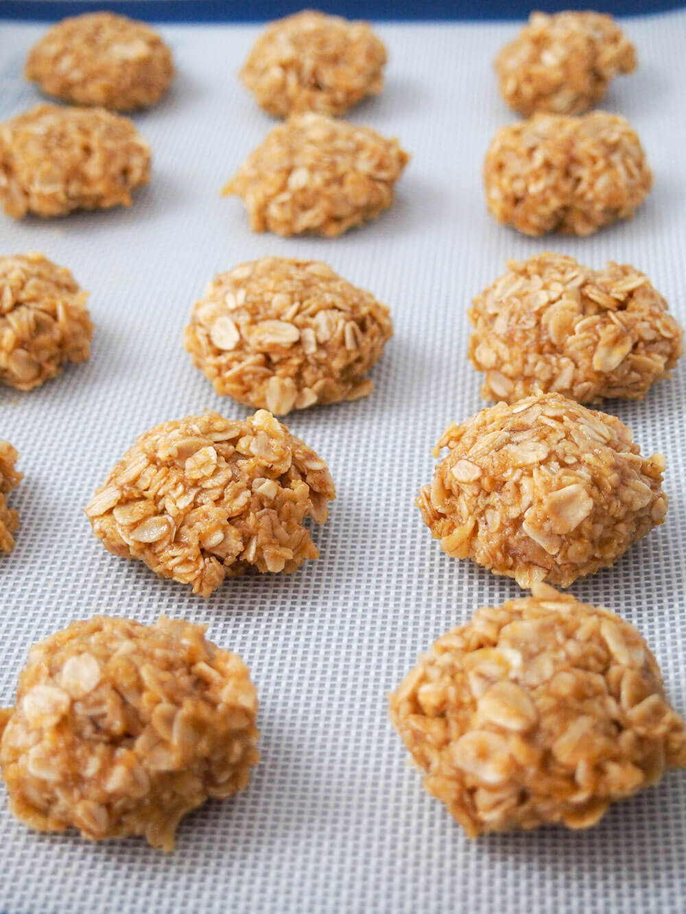 no bake pumpkin cookies cooling on baking sheet