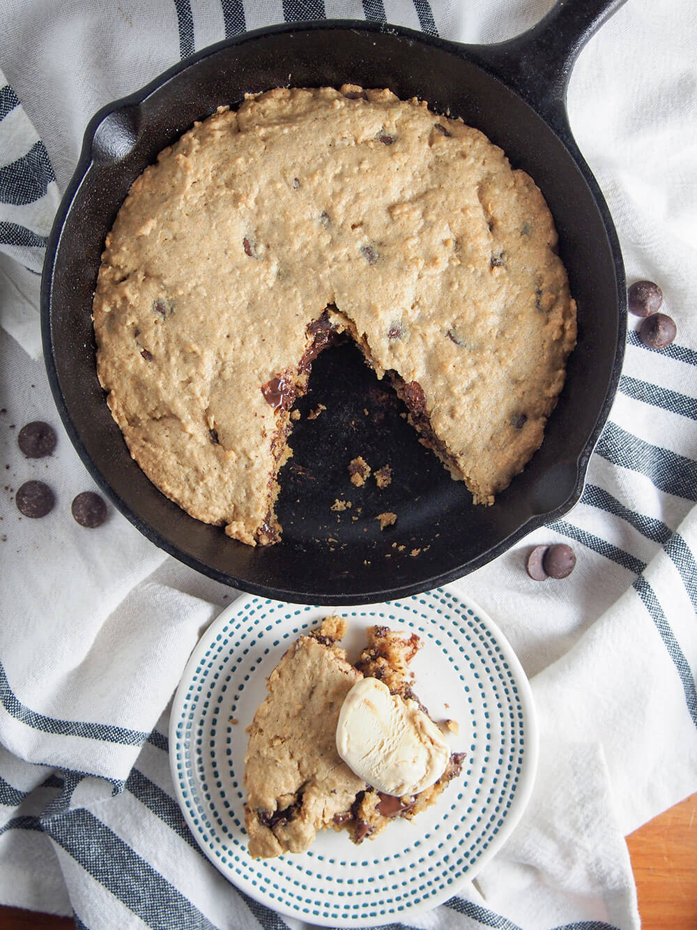 Oatmeal chocolate chip skillet cookie