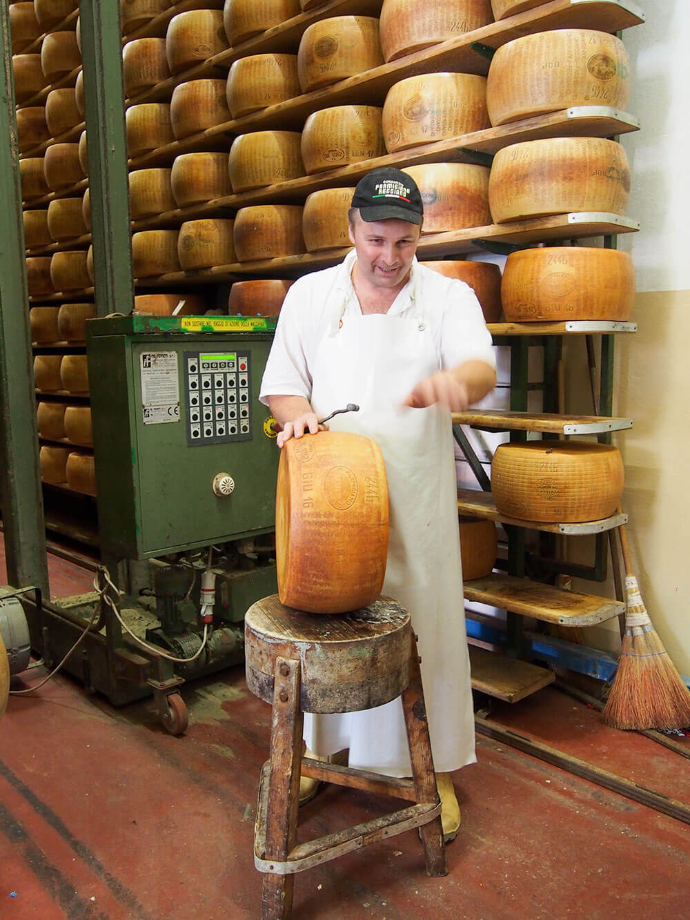 food in Bologna: tour of parmigiano reggiano