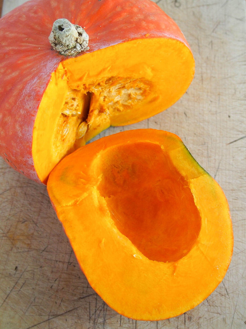 cut kabocha squash for pumpkin risotto