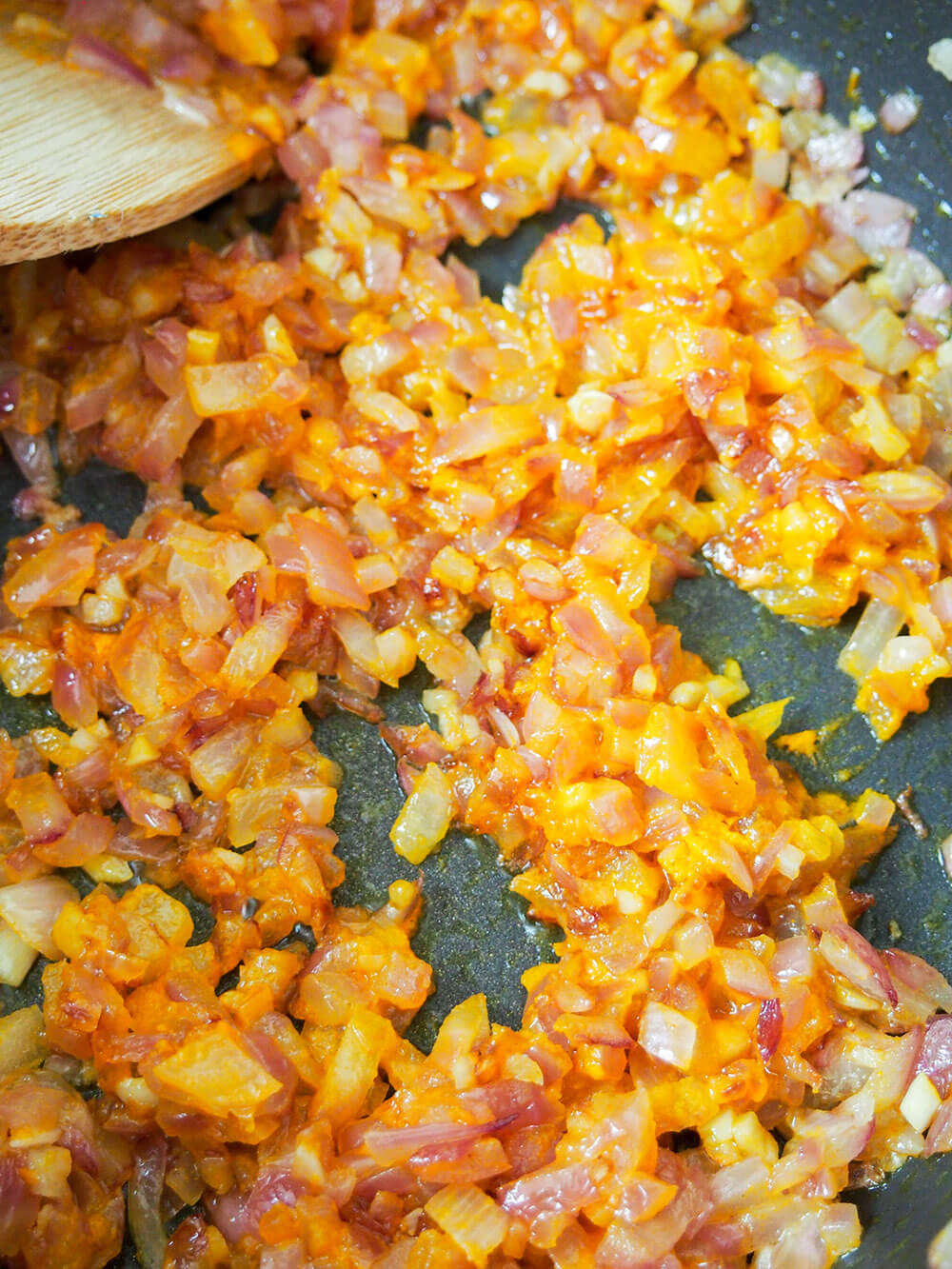 chili onion base for aji de gallina (Peruvian chicken stew) chili onion base for aji de gallina