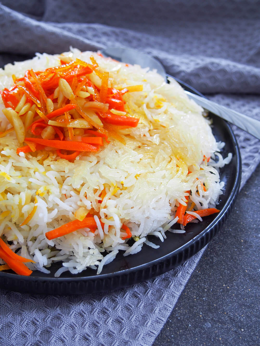 Persian sweet rice shirin polow from side