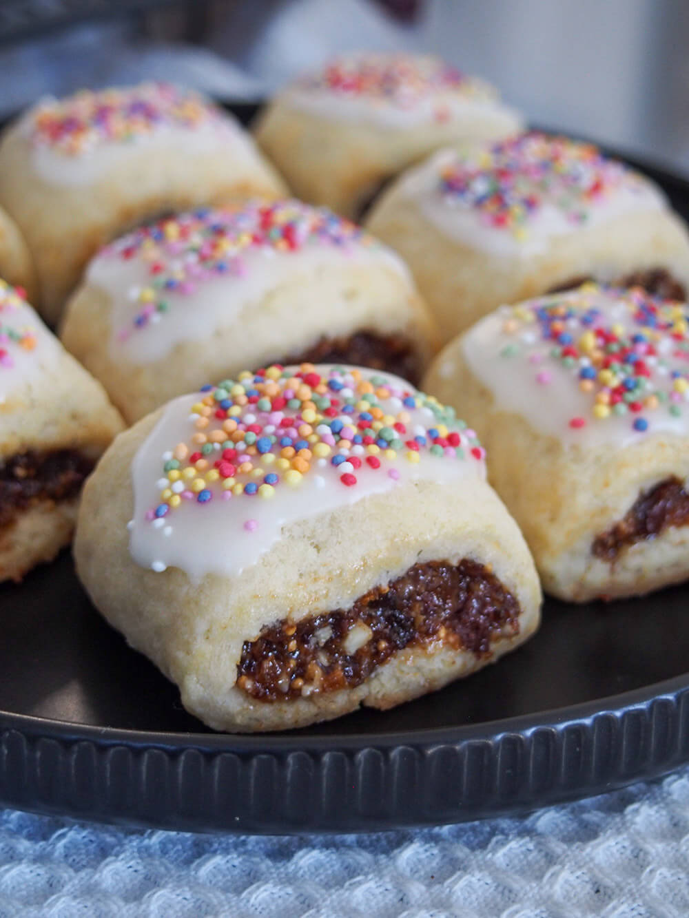 cucidati Italian fig cookies close up