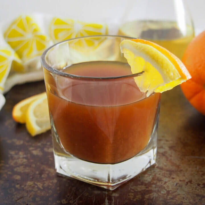 glass of "Campfire in lemon groves" (amaro limoncello cocktail)