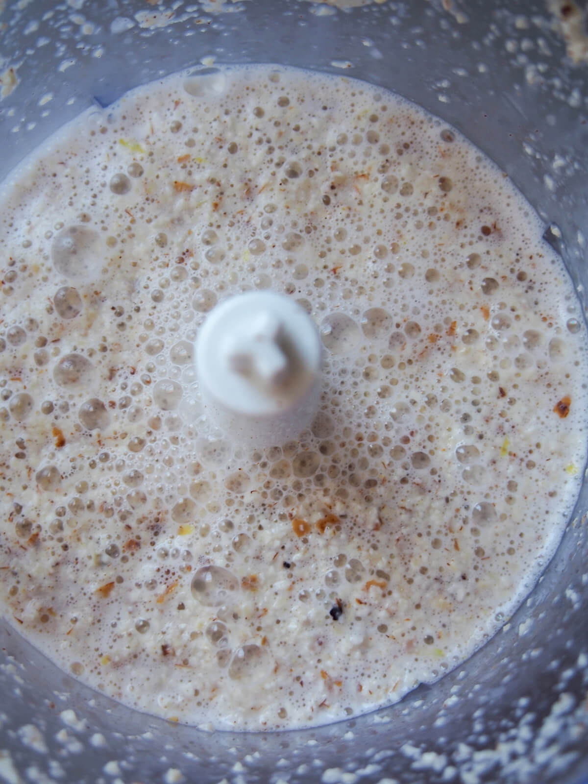 blending soaked toger nuts to make horchata de chufa blended soaked tiger nuts and water