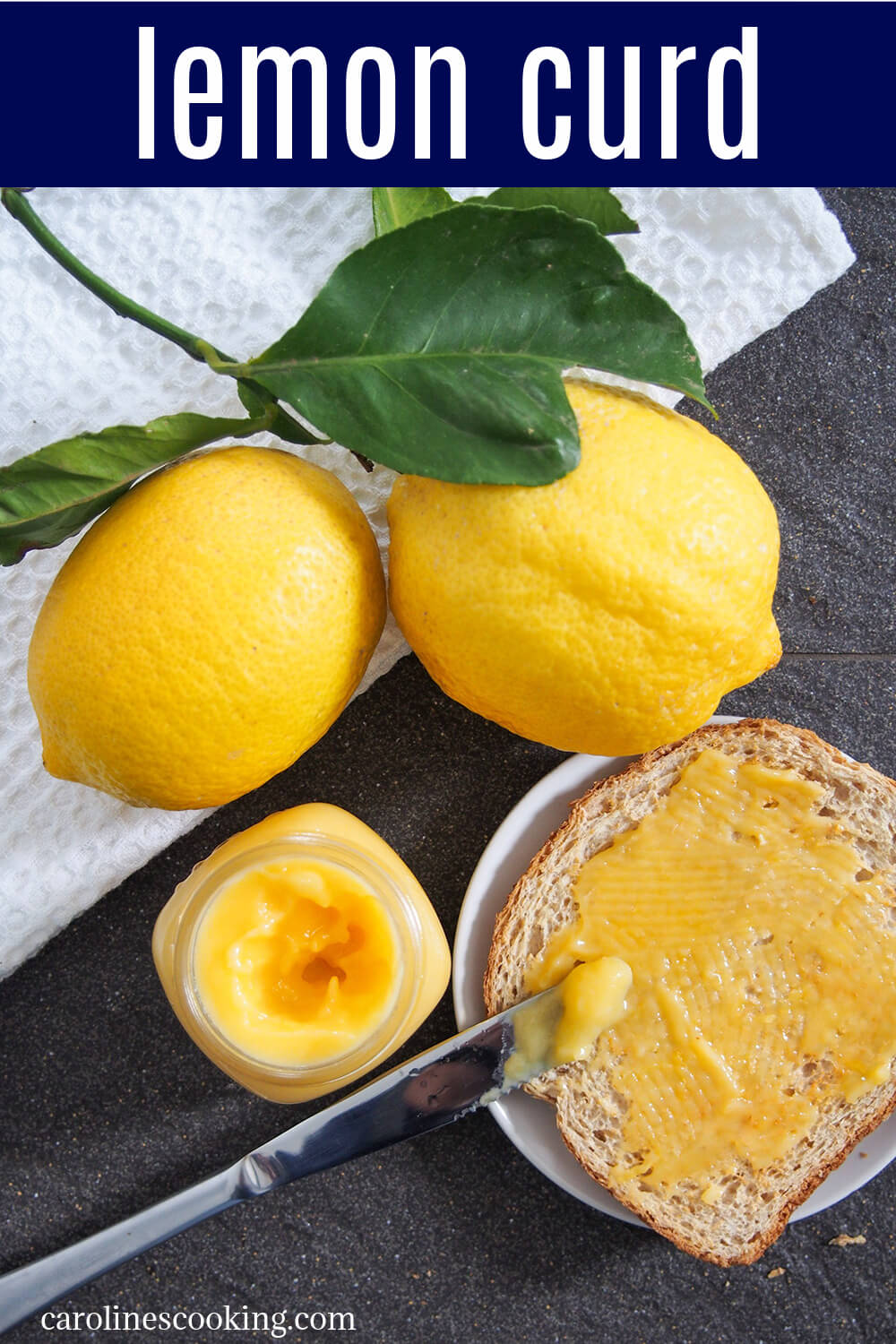 Lemon curd is a delicious spread to put on toast, but also a great ingredient in baking such as for tarts and on pavlova. Slightly sweet with a fantastic lemon zing, it's easy and delicious! #lemon #curd #spread