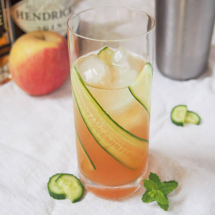 glass of English garden cocktail