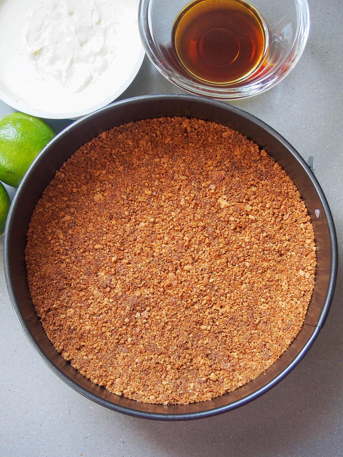 cheesecake base in tin