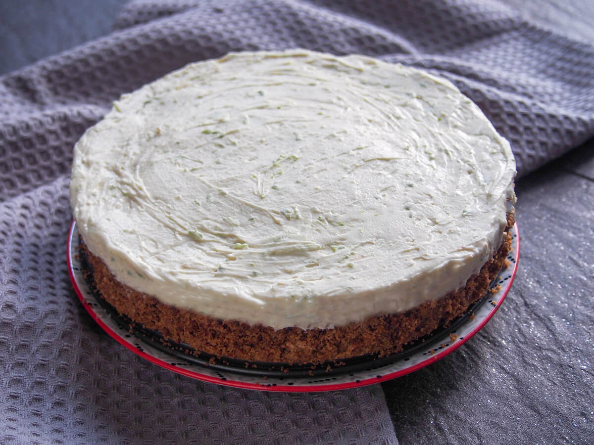 whole lime mascarpone cheesecake