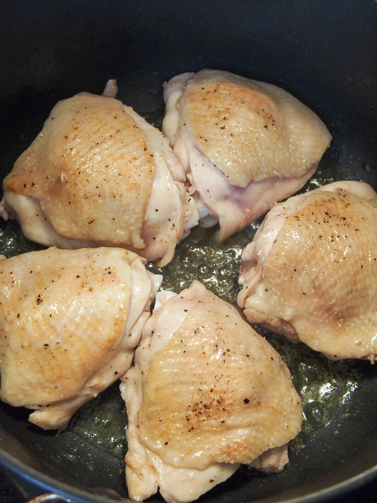 browning chicken thighs
