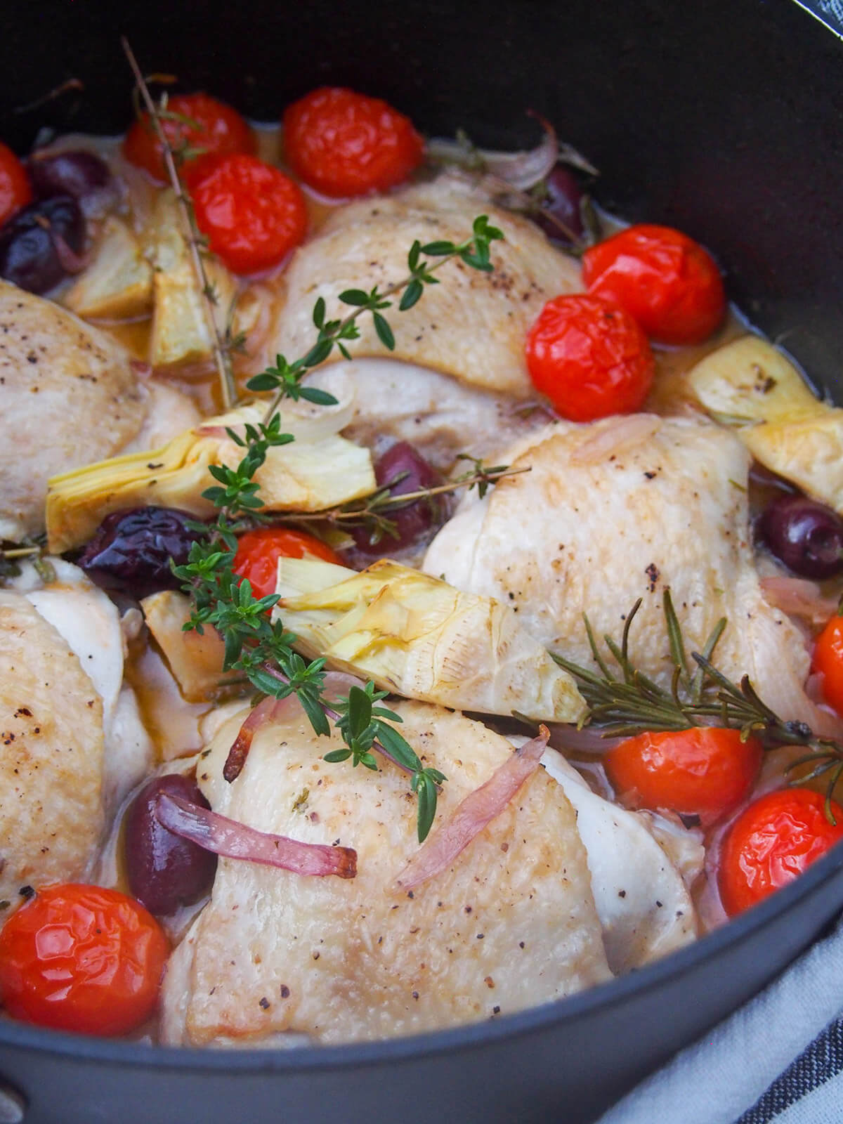 Chicken Provençal/Provencal is an easy and delicious combination of chicken, tomatoes, olives and herbs. It takes minimal preparation and is perfect for a midweek meal with rice or bread. 