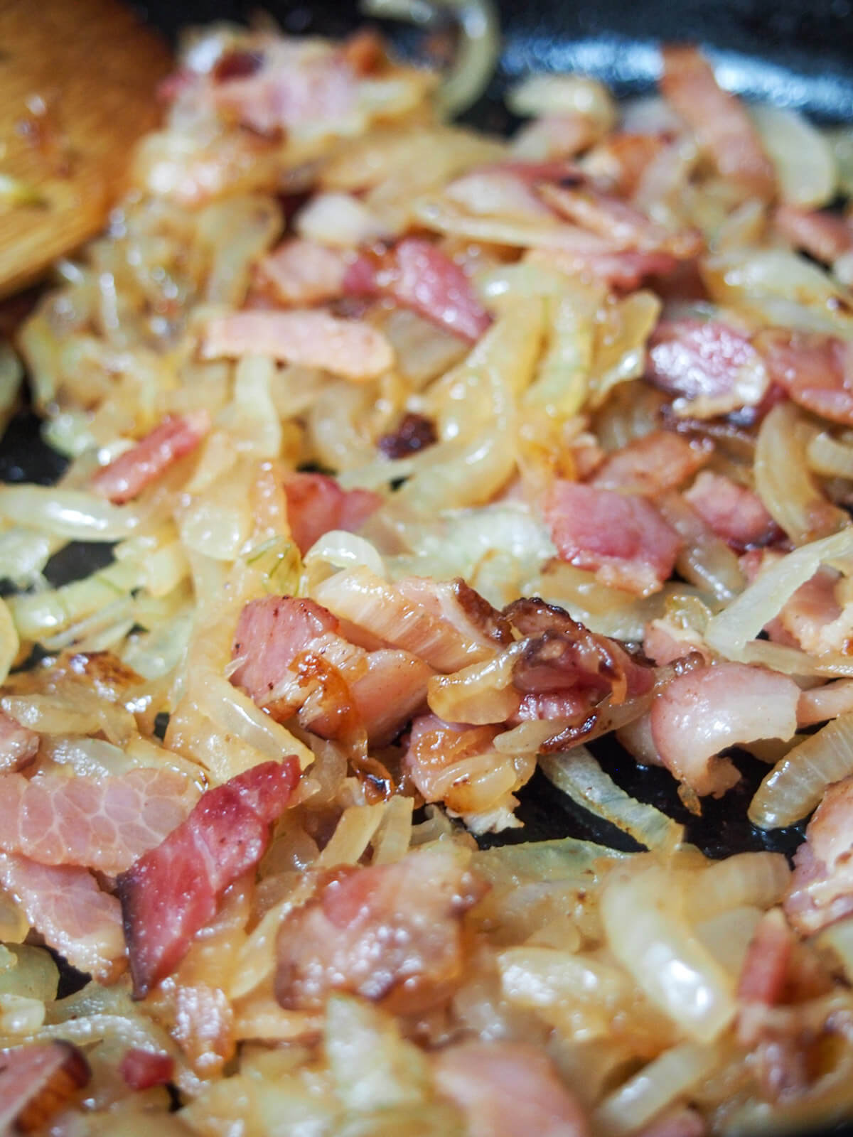 caramelizing onion and bacon