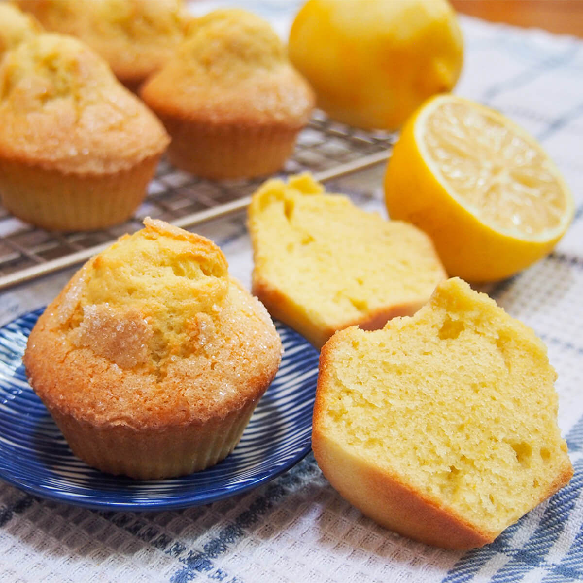cut Spanish muffin to side of other magdalenas