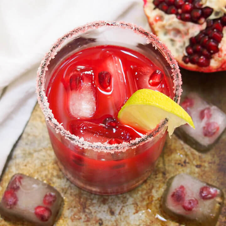 glass of pomegranate margarita