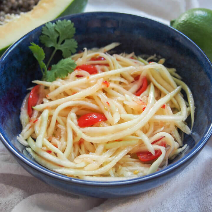 bowl of Lao green papaya salad