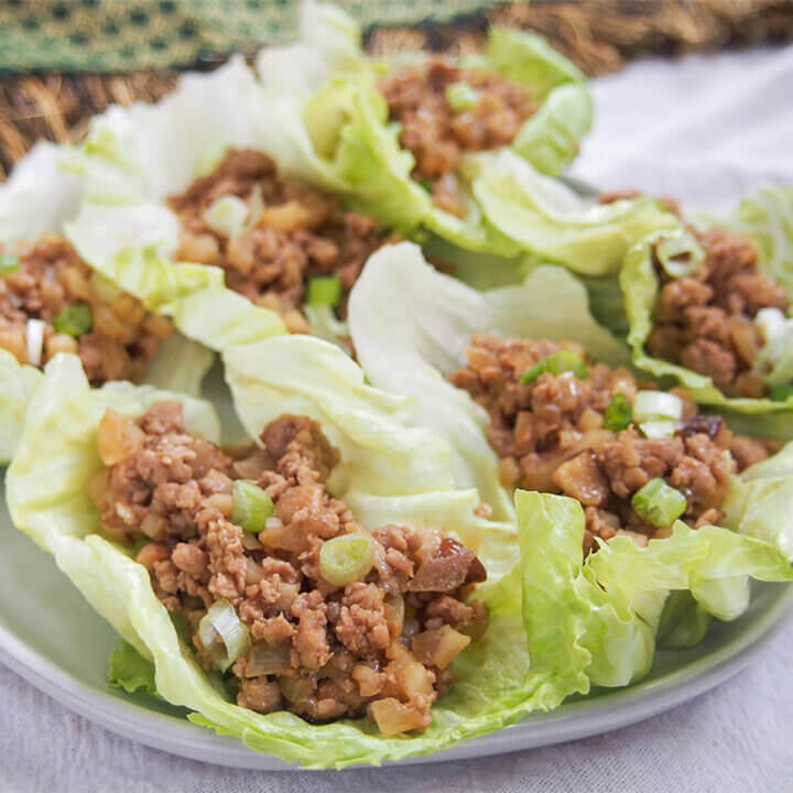 plate of san choy bow Chinese lettuce cups