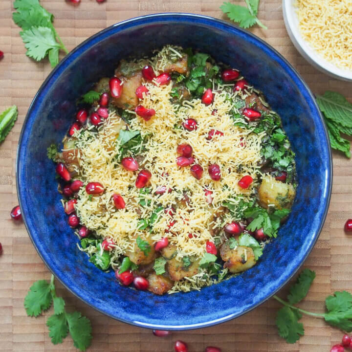 bowl of aloo chaat