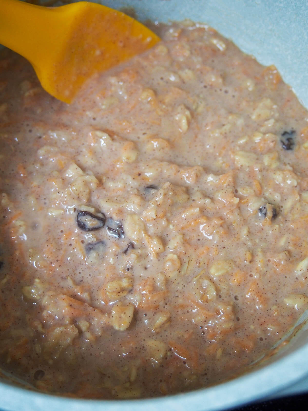 cooking carrot cake oatmeal