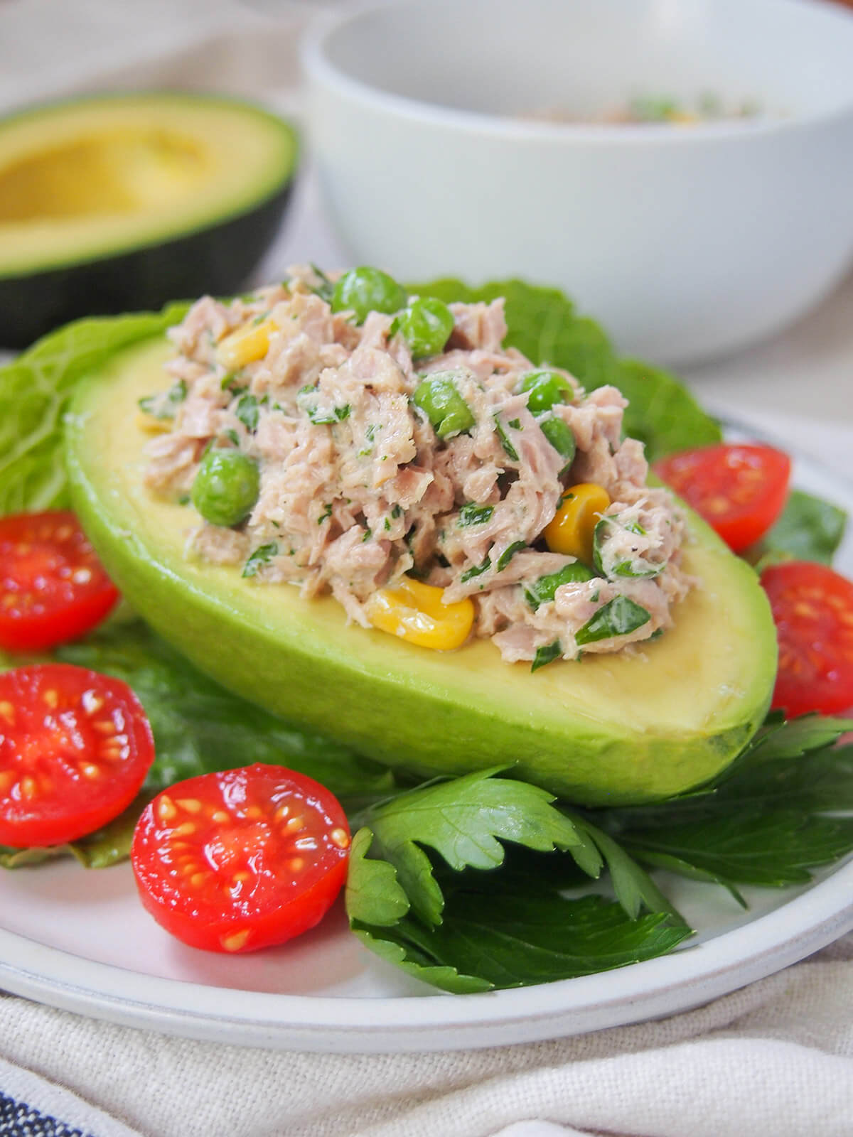 side view of palta rellena, tuna stuffed avocado