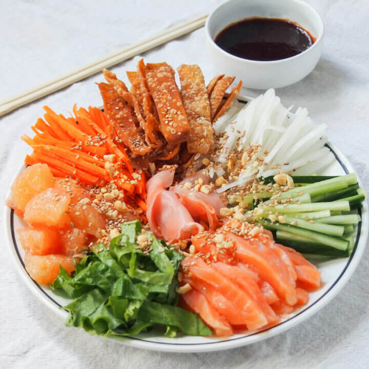 plate of yee sang prosperity toss salad.